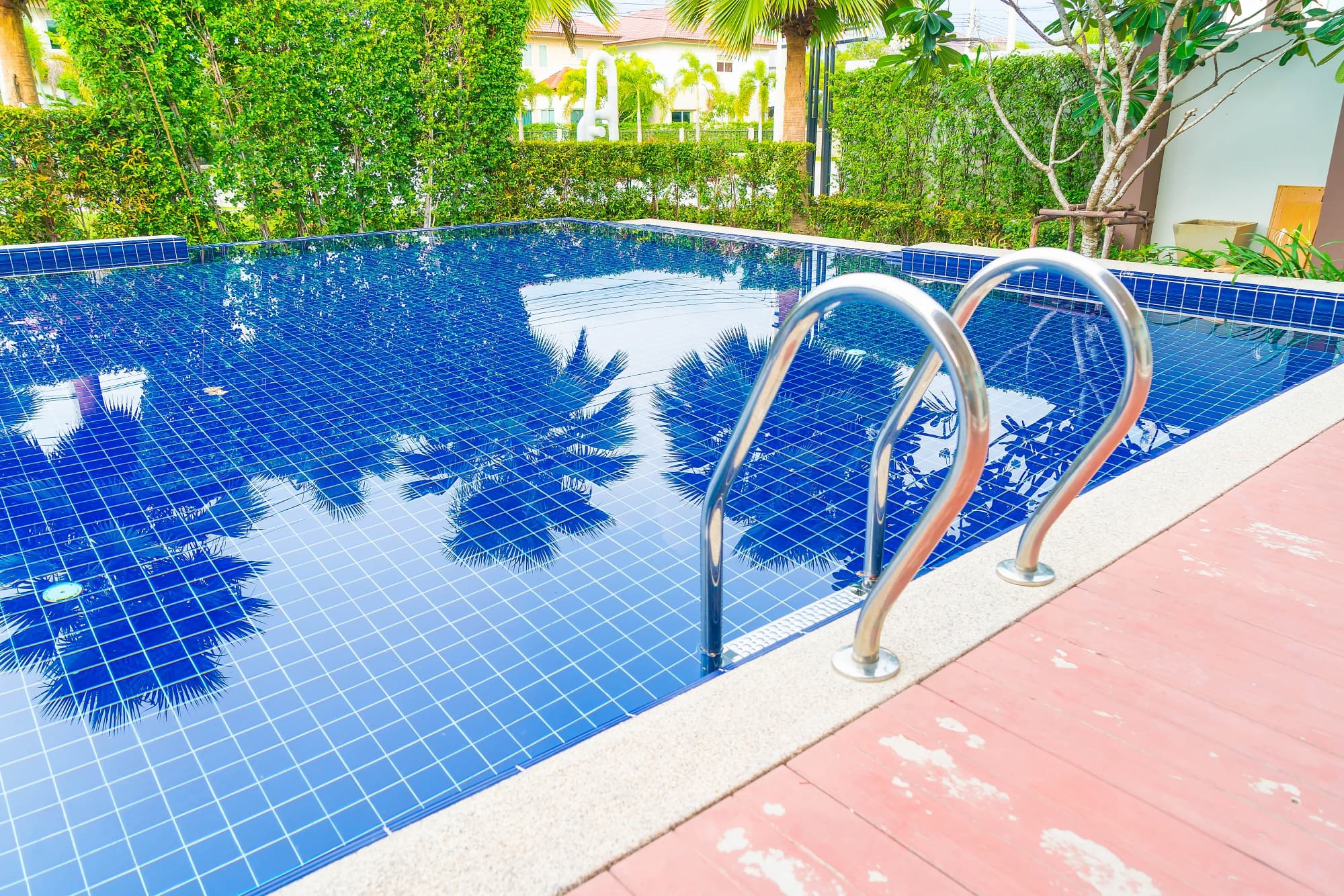 Container pool lifestyle for Carrollton, TX homeowners